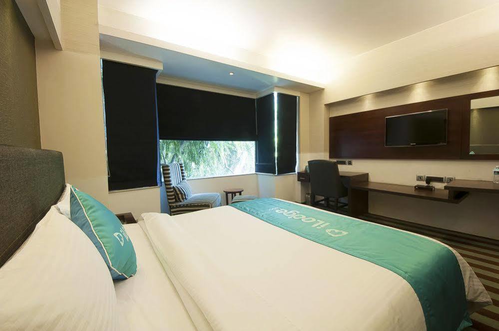 Hotel The Madison Nueva Delhi Exterior foto